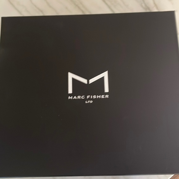 NWT Marc Fisher espadrille Sz 7.5 grey/tan - Picture 5 of 7